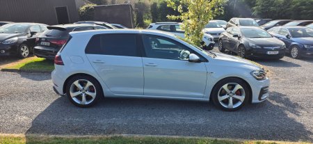 2017 Volkswagen Golf - photo 2