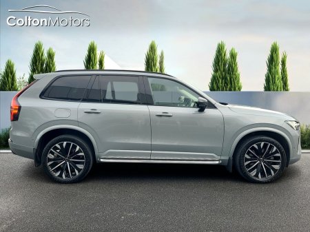 2025 Volvo XC90 - photo 3