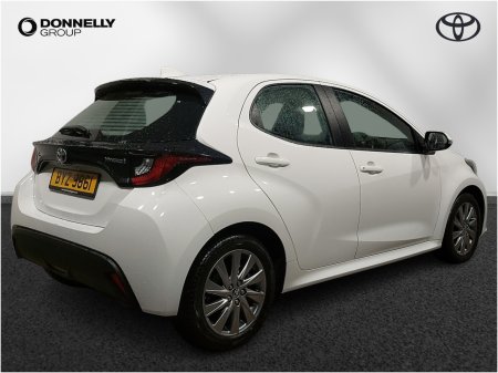2023 Toyota Yaris - photo 4