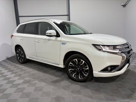 2018 Mitsubishi Outlander PHEV 2.0L MIVEC 4WD 5-Seater Instyle