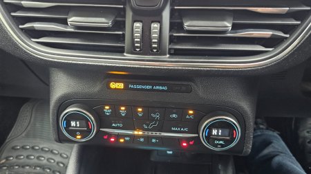 2020 Ford Focus - photo 8