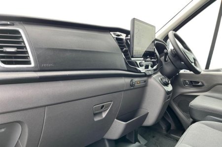 2025 Ford Transit - photo 3