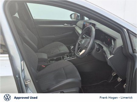 2024 Volkswagen Golf - photo 8