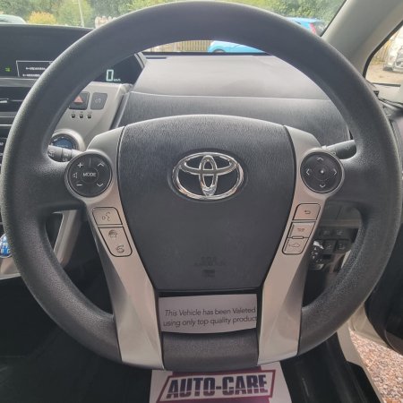 2020 Toyota Prius - photo 17