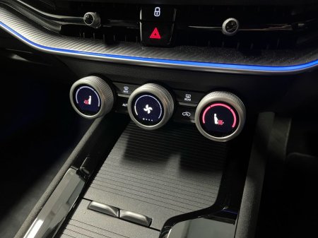 2026 Skoda Superb - photo 10