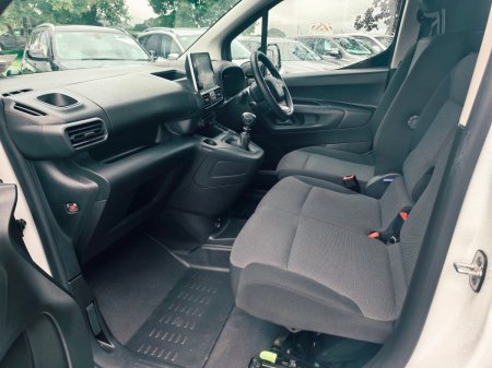 2023 Toyota Proace - photo 9