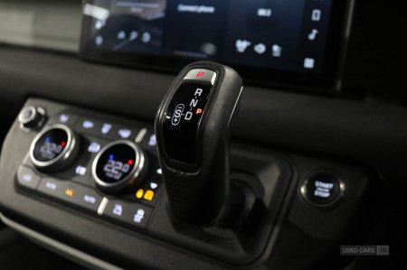 2022 Land Rover Defender - photo 28