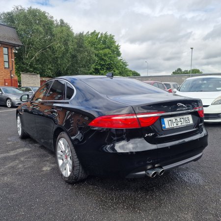 2017 Jaguar XF - photo 3