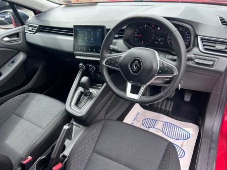 2023 Renault Clio - photo 17
