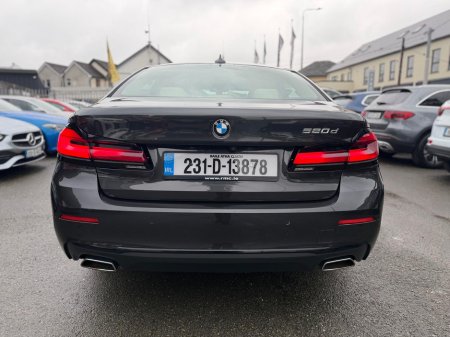 2023 BMW 5-Series - photo 6