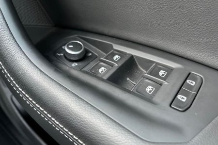 2026 Volkswagen Touareg - photo 16