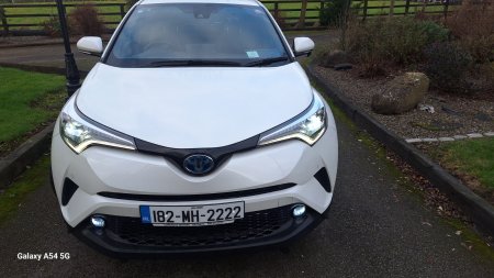 2018 Toyota C-HR - photo 2