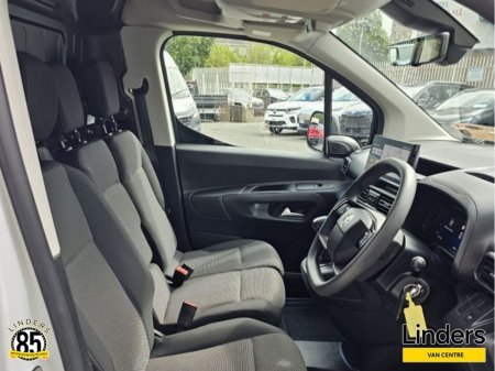 2025 Opel Combo - photo 9