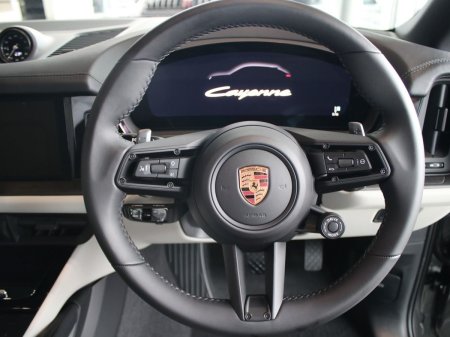 2026 Porsche Cayenne - photo 10