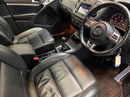 2015 Volkswagen Tiguan - photo 17