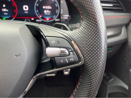 2022 Skoda Octavia - photo 28