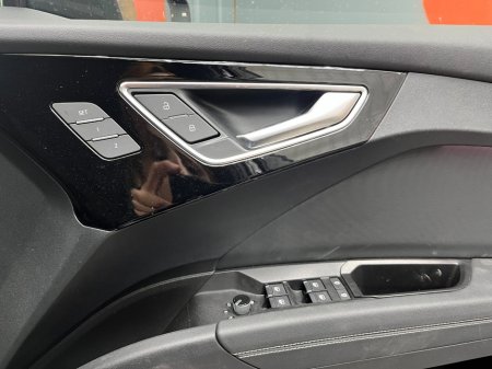 2023 Audi Q4 e-tron - photo 9