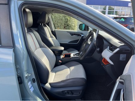 2022 Toyota RAV4 - photo 12