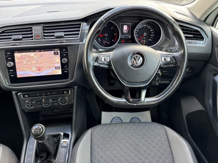 2018 Volkswagen Tiguan - photo 16
