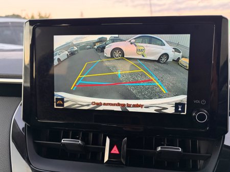 2024 Toyota Corolla - photo 25