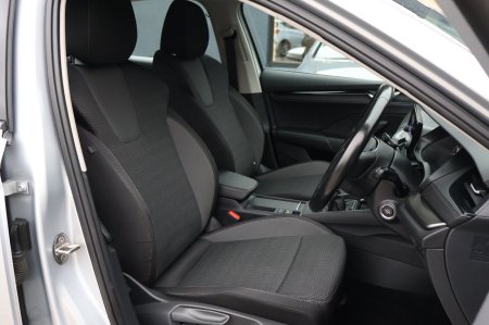 2022 Skoda Octavia - photo 12