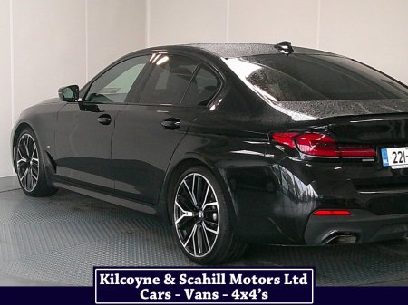 2022 BMW 5-Series - photo 11