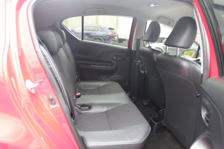 2015 Toyota Aqua - photo 26