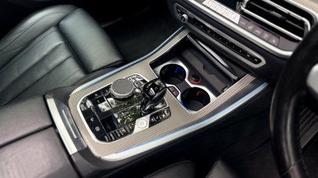 2022 BMW X5 - photo 7