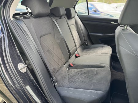2023 Volkswagen Golf - photo 21