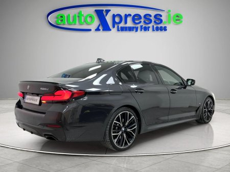 2021 BMW 5-Series - photo 13