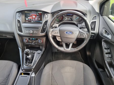 2015 Ford Focus - photo 19