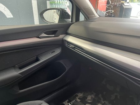 2023 Volkswagen Golf - photo 16