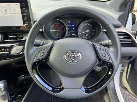 2021 Toyota C-HR - photo 4