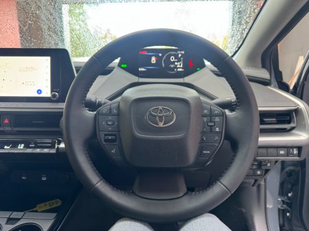 2025 Toyota Prius - photo 10