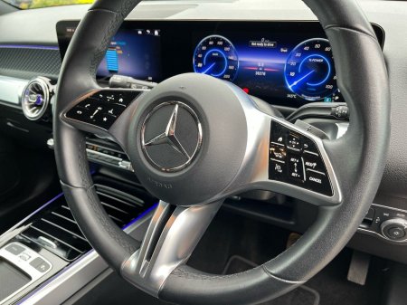 2025 Mercedes-Benz EQB - photo 20