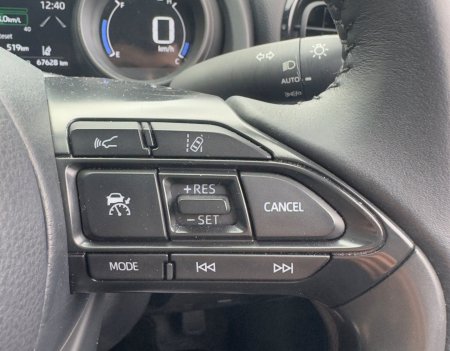 2023 Toyota Yaris Cross - photo 11