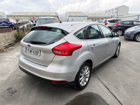 2017 Ford Focus - photo 6