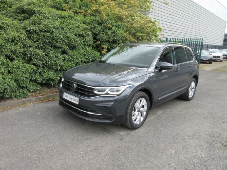 2022 Volkswagen Tiguan - photo 30