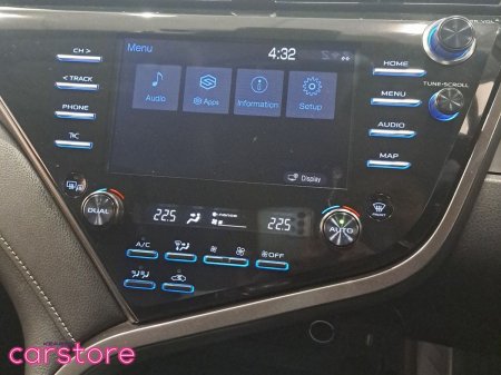 2020 Toyota Camry - photo 17