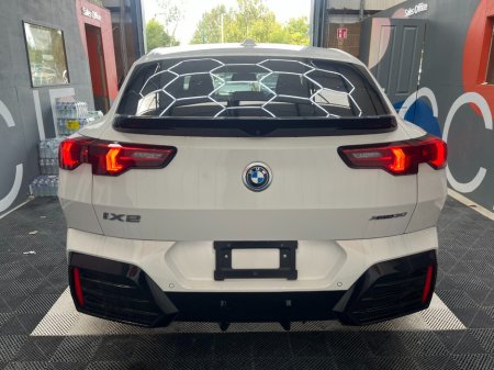 2024 BMW iX2 - photo 4
