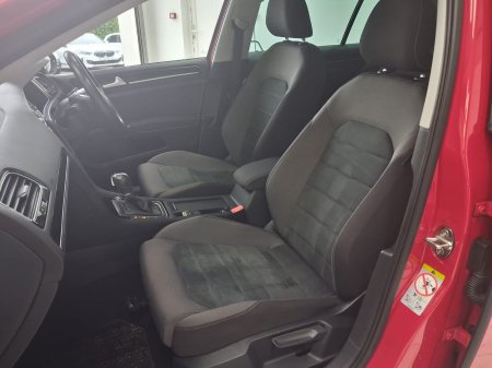 2019 Volkswagen Golf - photo 16