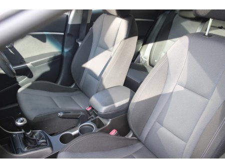 2017 Hyundai i30 - photo 12