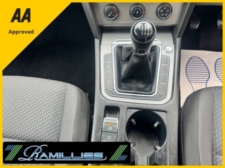 2017 Volkswagen Passat - photo 10