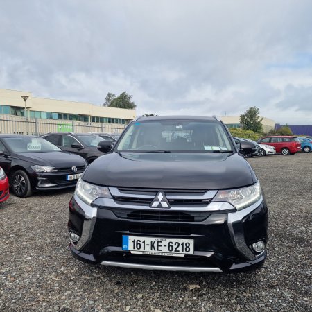 2016 Mitsubishi Outlander - photo 2