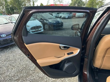 2018 Volvo V40 - photo 13