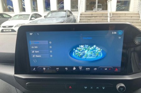 2025 Ford Transit Custom - photo 16