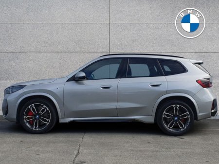 2025 BMW iX1 - photo 3