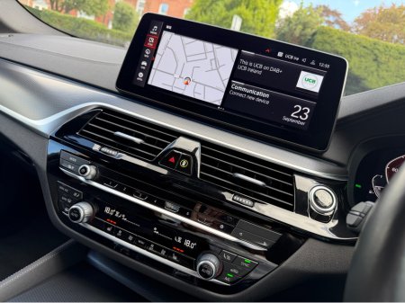 2023 BMW 5-Series - photo 21