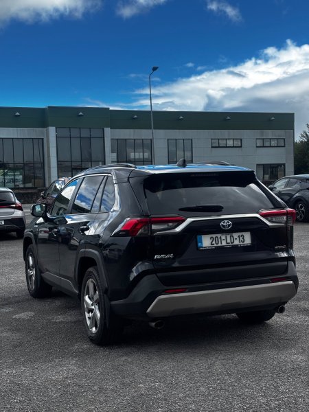 2020 Toyota RAV4 - photo 8