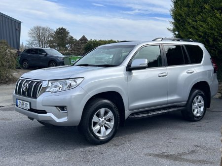 2021 Toyota Land Cruiser - photo 4